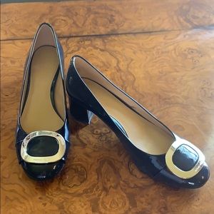Micheal Kors Pauline Navy Blue W/Buckle size 9